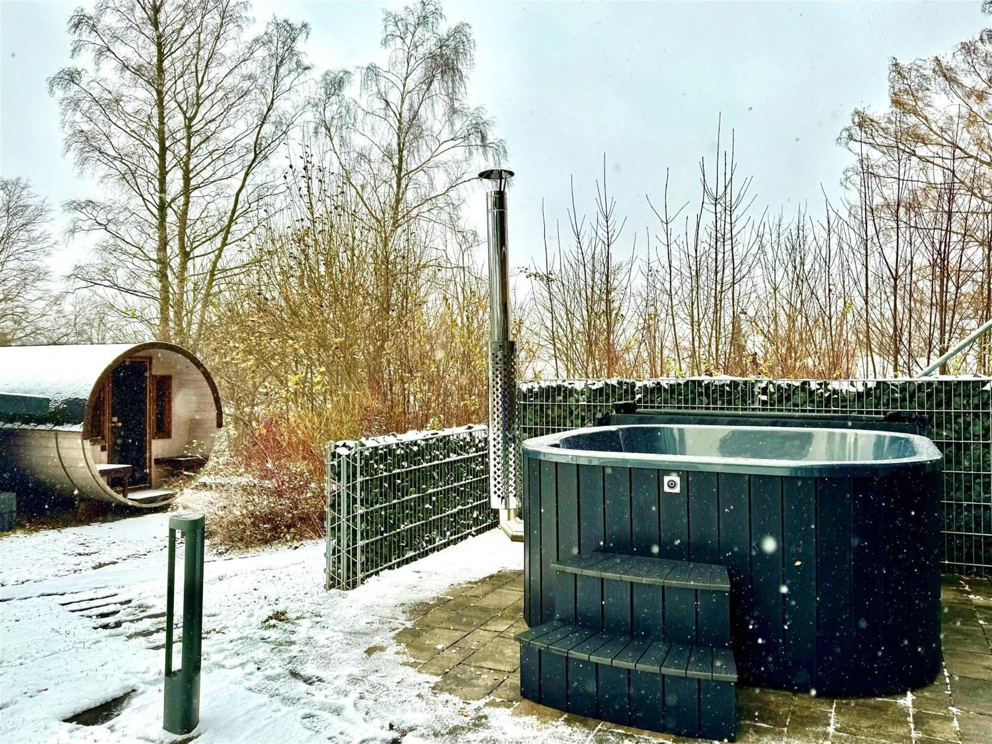 Bergtraum Braunlage Im Harz, 17 Gaeste, Sauna, Pool Villa Luaran gambar